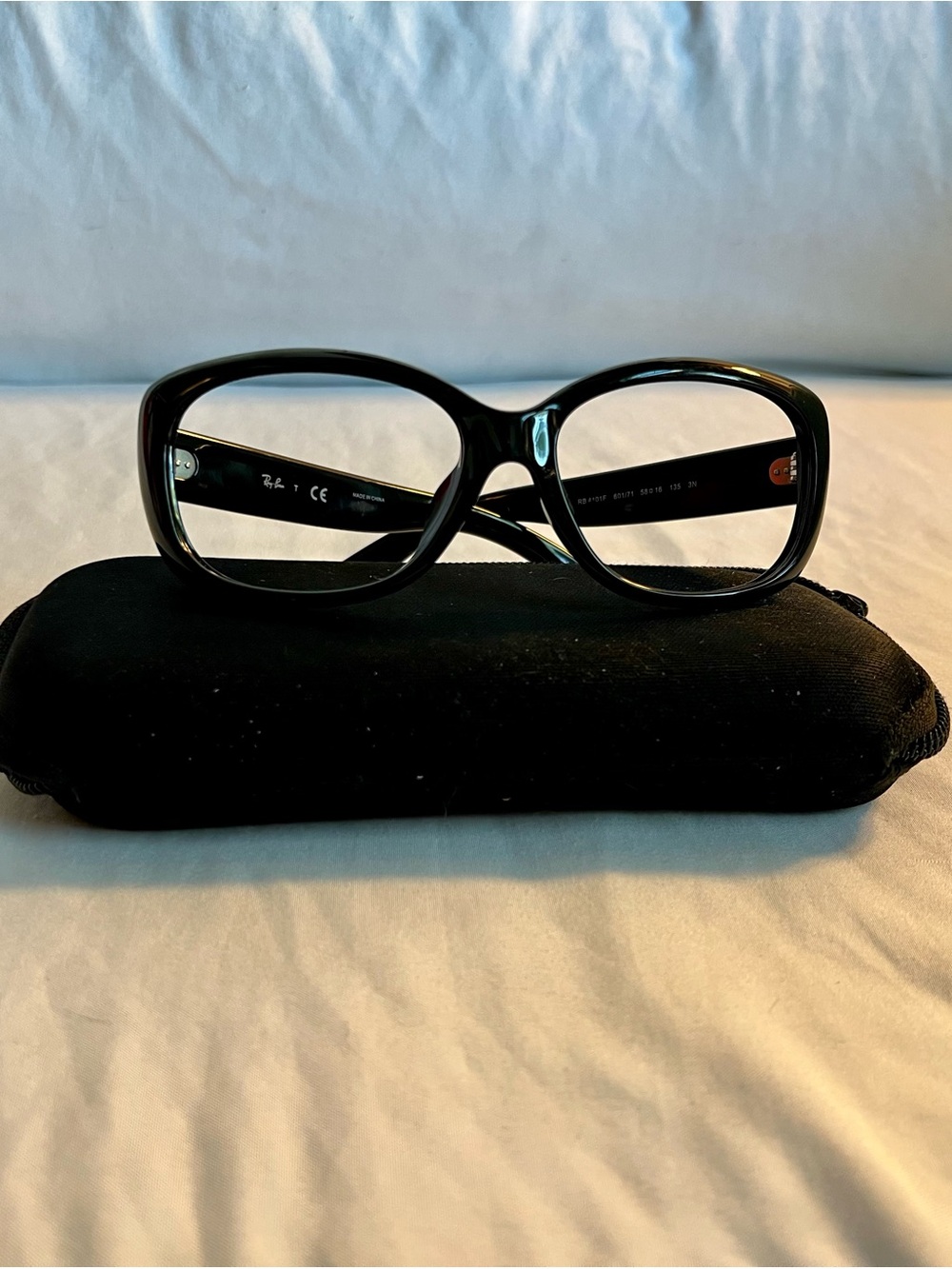 Ray-Ban unisex Glossy Black Oversized Rectangular Frames rx sunglasses